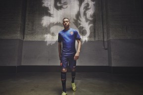 九游电脑版-曼联引援完毕，锋线实力大幅提升，曼联队最新引援消息