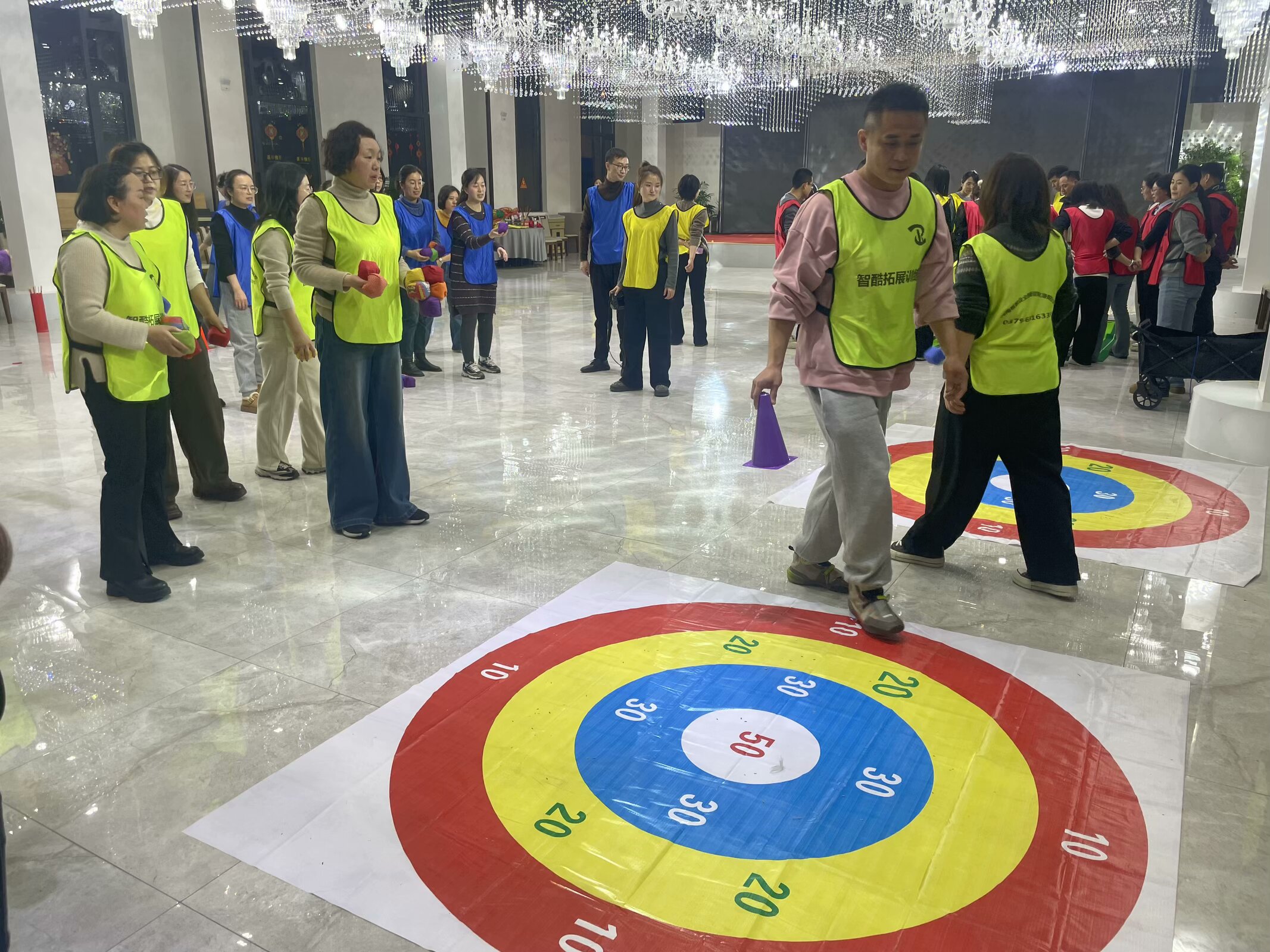 关于世界迷你高尔夫挑战赛,趣味运动新体验的信息 关于世界迷你高尔夫挑战赛,趣味运动新体验的信息